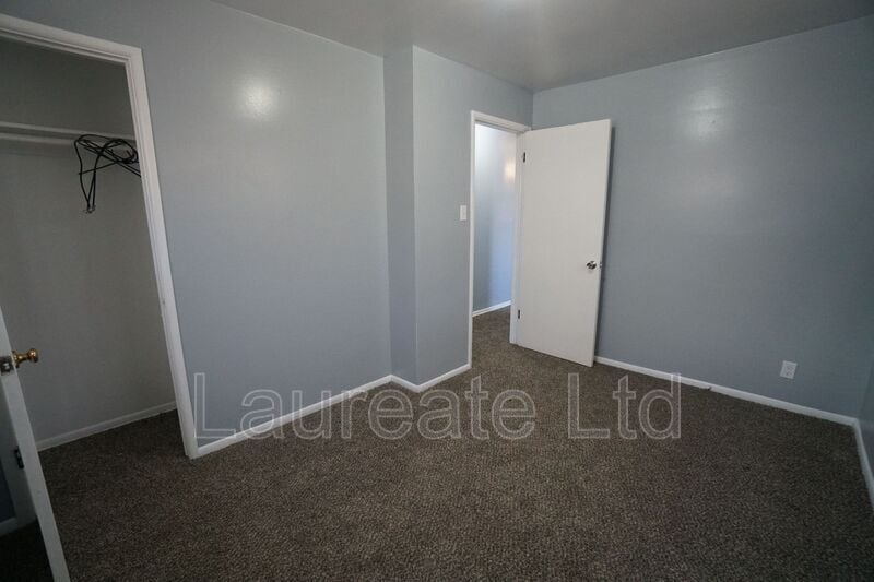 Building Photo - 2645 S Newton St