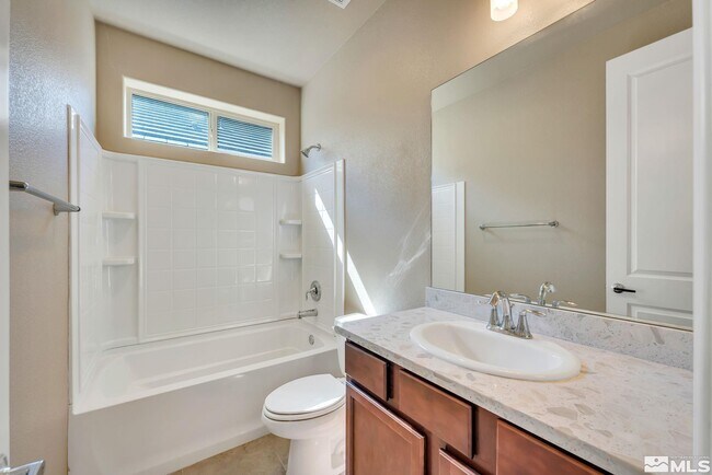 Building Photo - 4942 Monrovia Dr