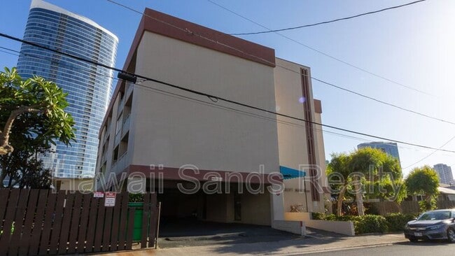 Building Photo - 1129 Rycroft St