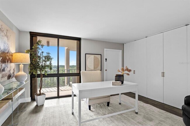 Building Photo - 3301 Bayshore Blvd