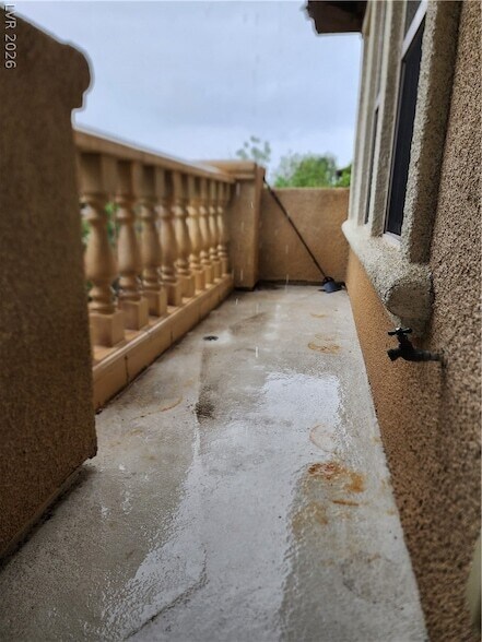 Building Photo - 2713 Cyrano St