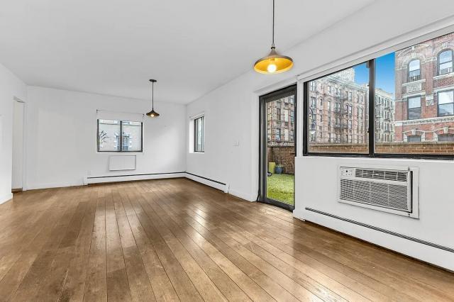 Building Photo - 1 bedroom in New York NY 10002