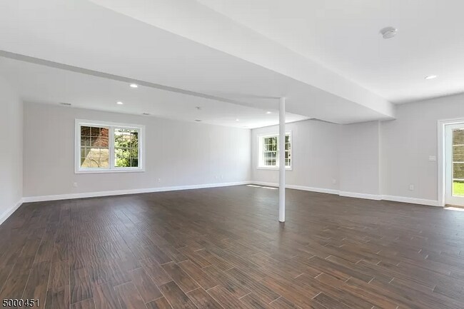 Building Photo - 26 Irving Pl