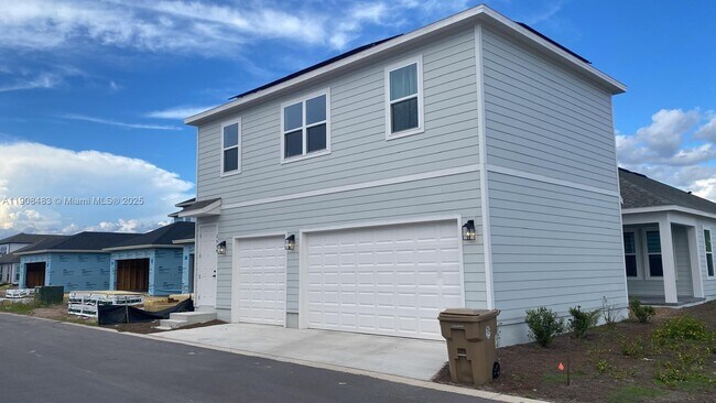 Primary Photo - 2952 Embark Trl