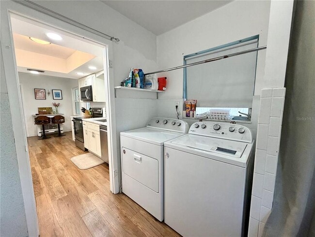 Building Photo - 5220 23rd Ave S