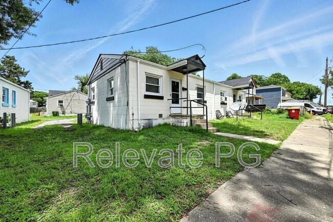 Building Photo - 1147 Willcox St