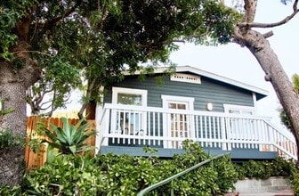 Building Photo - 1.0 bedroom in Los Angeles California 90039