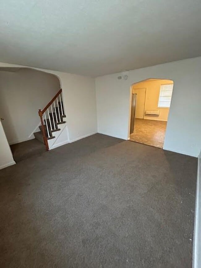 Building Photo - Renovated 2bed 2bath in Middle River