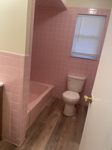 Building Photo - 173 Sherman Ave