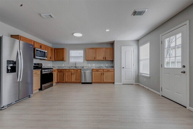 Building Photo - 11251 Wild Goose Dr