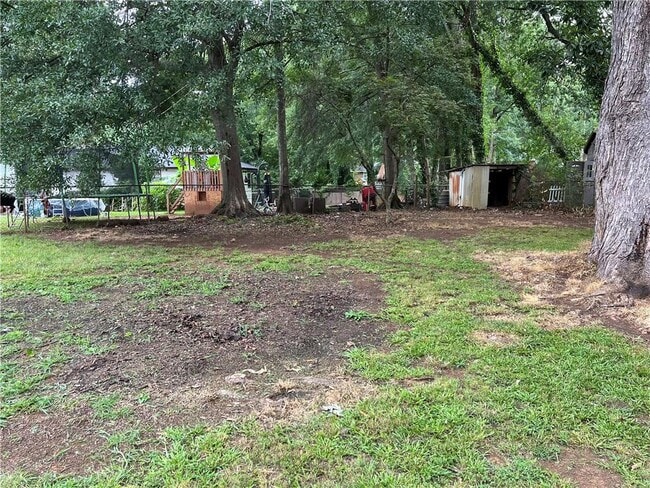 Building Photo - 2174 Trailwood Dr