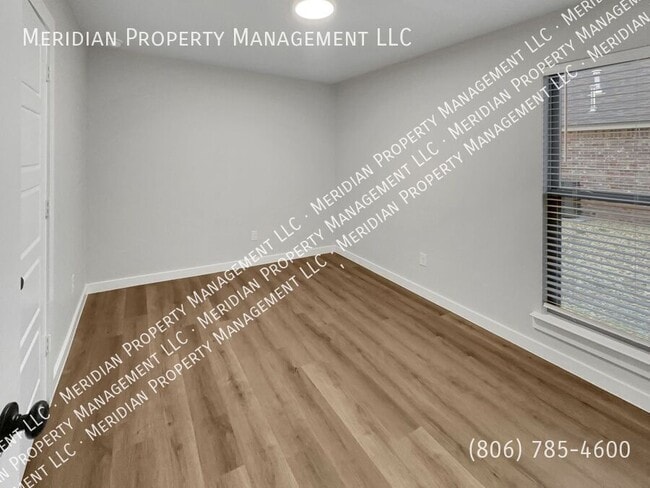 Building Photo - 2128 Kokomo-