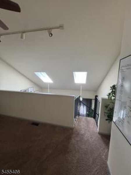 Building Photo - 5 Arapahoe Dr