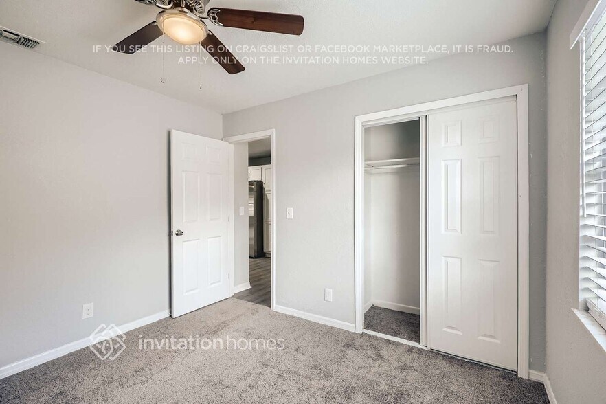 Building Photo - 8146 Chaucer Ct