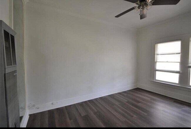 Building Photo - 1517 Bonnie Brae St