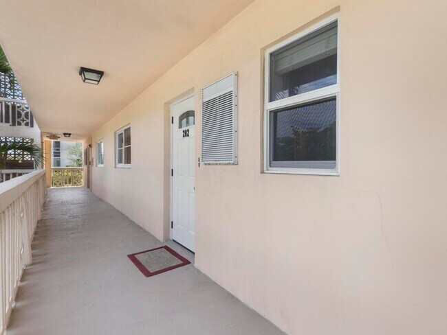 Building Photo - 750 NE Spanish River Blvd