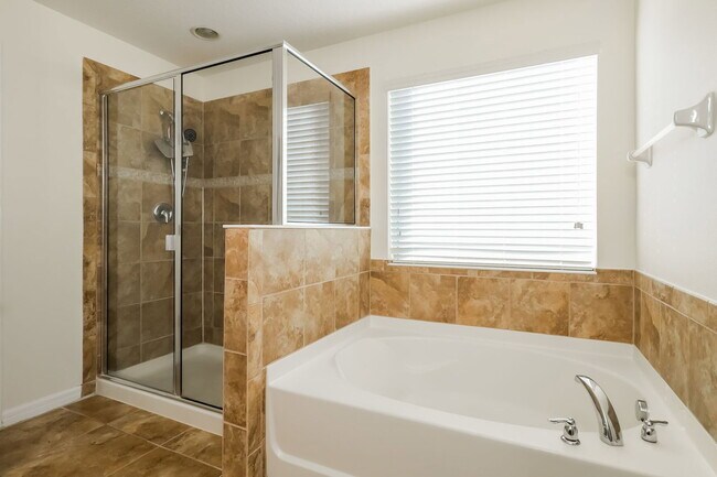 Building Photo - 5594 Angelonia Terrace