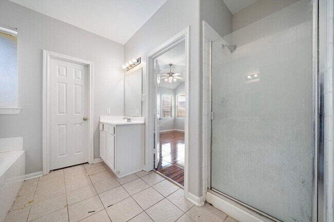 Building Photo - 17838 N White Tail Ct