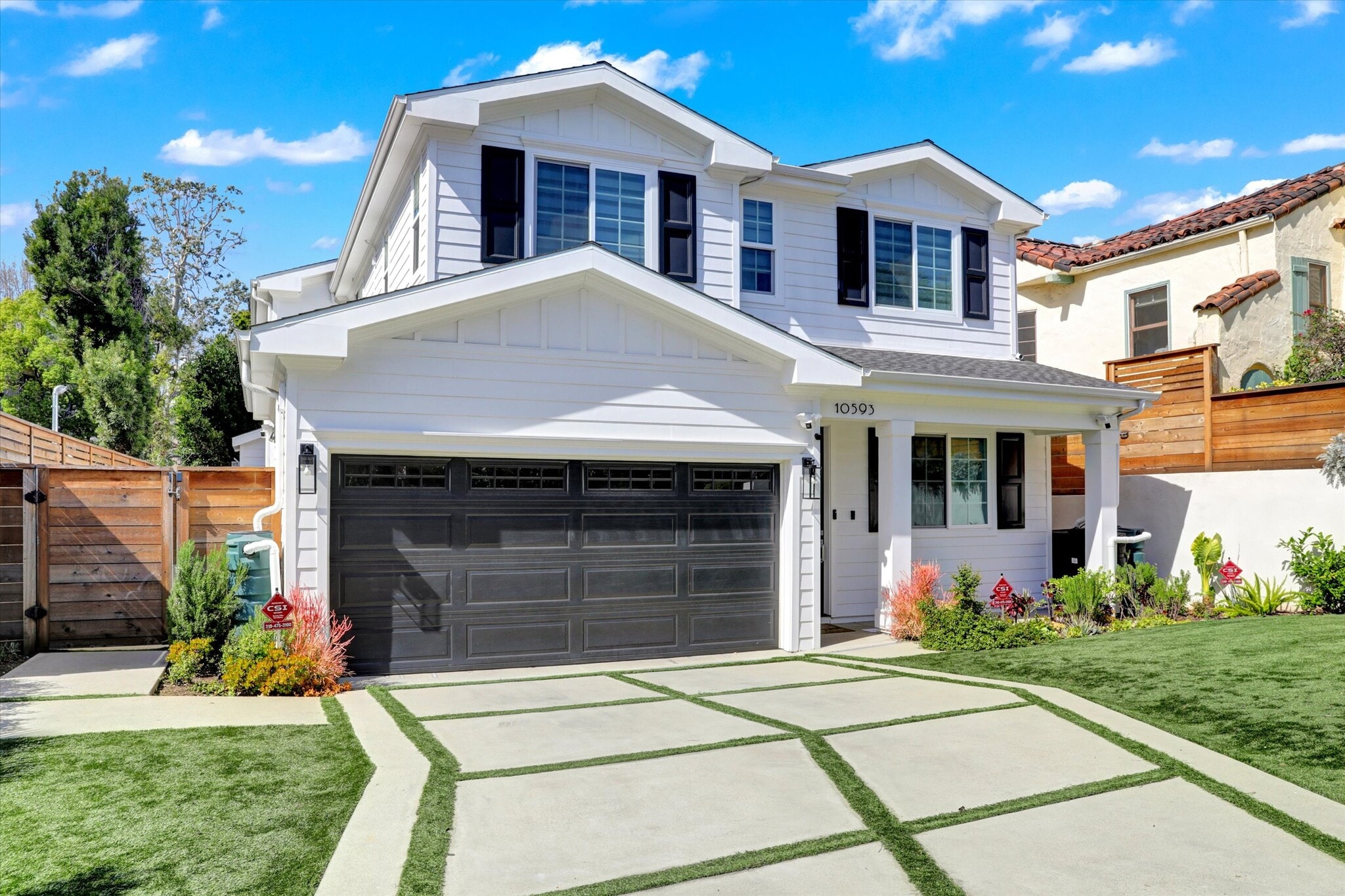 Building Photo - 10593 Kinnard Ave