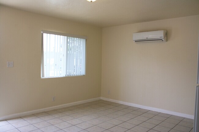 Interior Photo - Ortiz Casa dos Santos