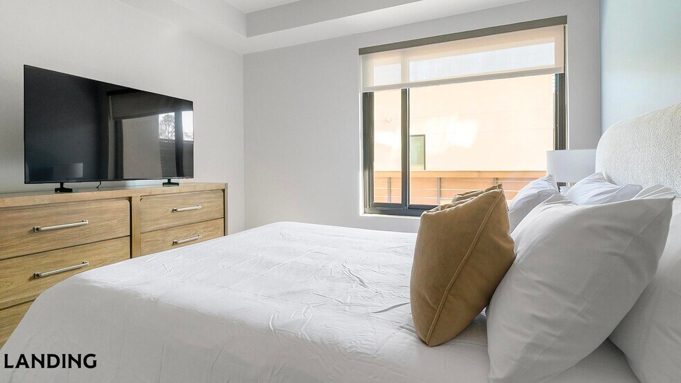 Building Photo - 1414 Wood Hollow Dr