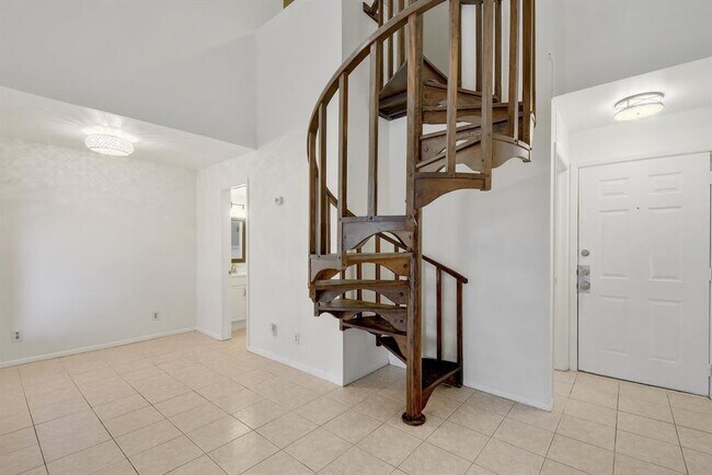 Building Photo - 2500 Burleson Rd