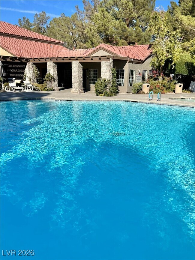 Building Photo - 2200 S Fort Apache Rd