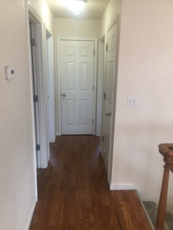 Building Photo - 3400 Meadowbrook Cir