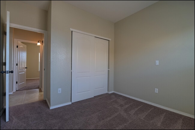 Building Photo - 14408 Escalera Dr