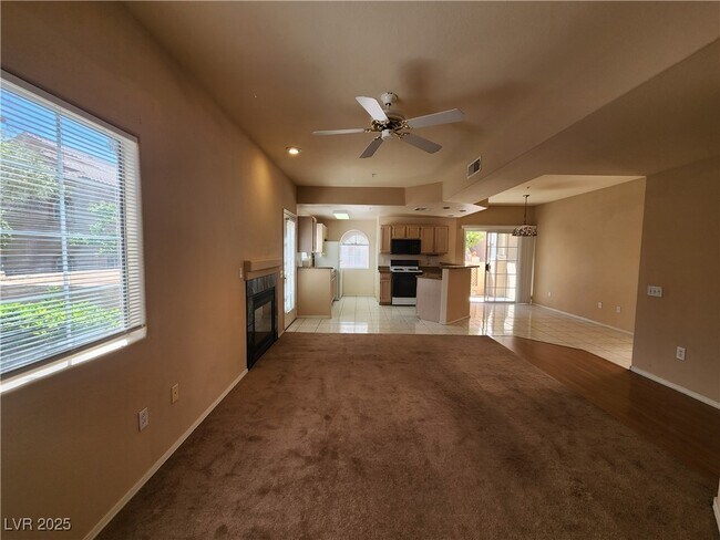 Building Photo - 2925 Wigwam Pkwy