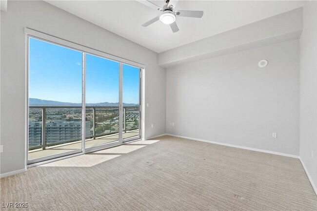 Building Photo - 8255 S Las Vegas Blvd