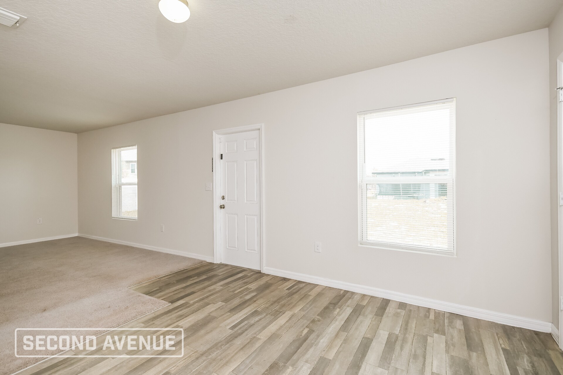 Building Photo - 106 Tulip Ln