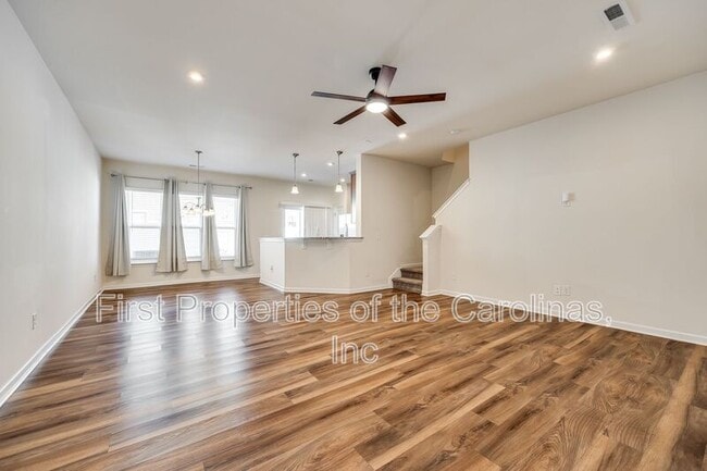 Building Photo - 524 Hunters Dance Road