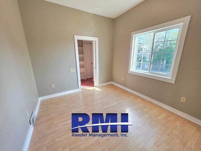 Building Photo - 1103 Ohio Ave