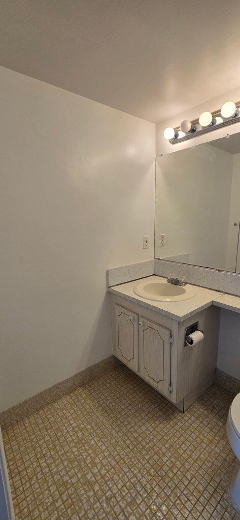 Building Photo - 358 Chatham R