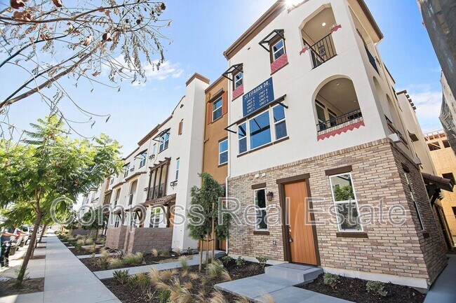 Primary Photo - 20 Esfahan Dr