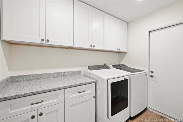 Building Photo - 264 E River Park Dr