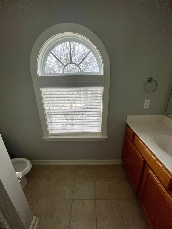 Building Photo - Room in Townhome on Autumn Mist Dr