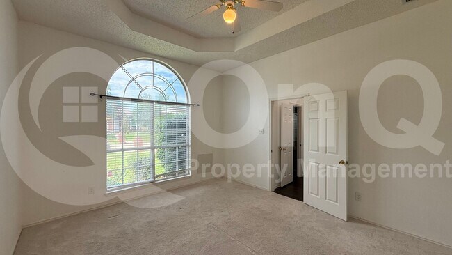 Building Photo - 11317 Oxford Pl