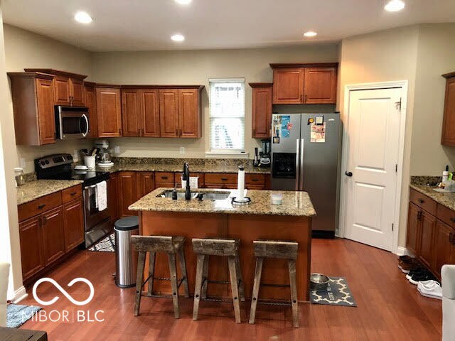 Building Photo - 235 3rd Ave NE