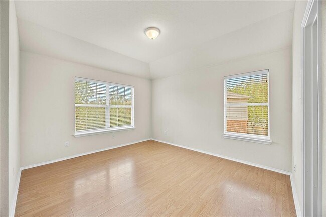 Building Photo - 2101 Rachel Ln