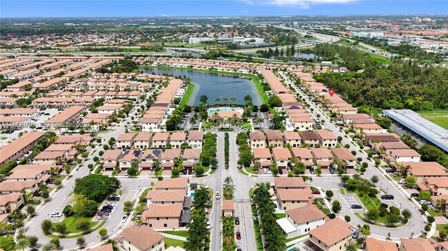 Building Photo - 3521 W 86th Terrace