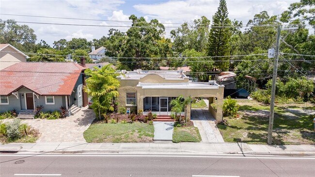 Building Photo - 3611 W Bay to Bay Blvd