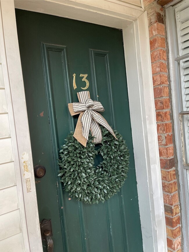 Building Photo - 3400 Timmons Ln