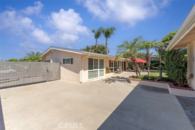 Building Photo - 14022 Elmbrook Dr