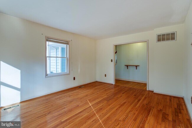 Building Photo - 12225 Tall Pines Ct