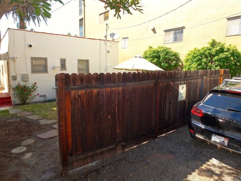 Building Photo - 218 Granada Ave