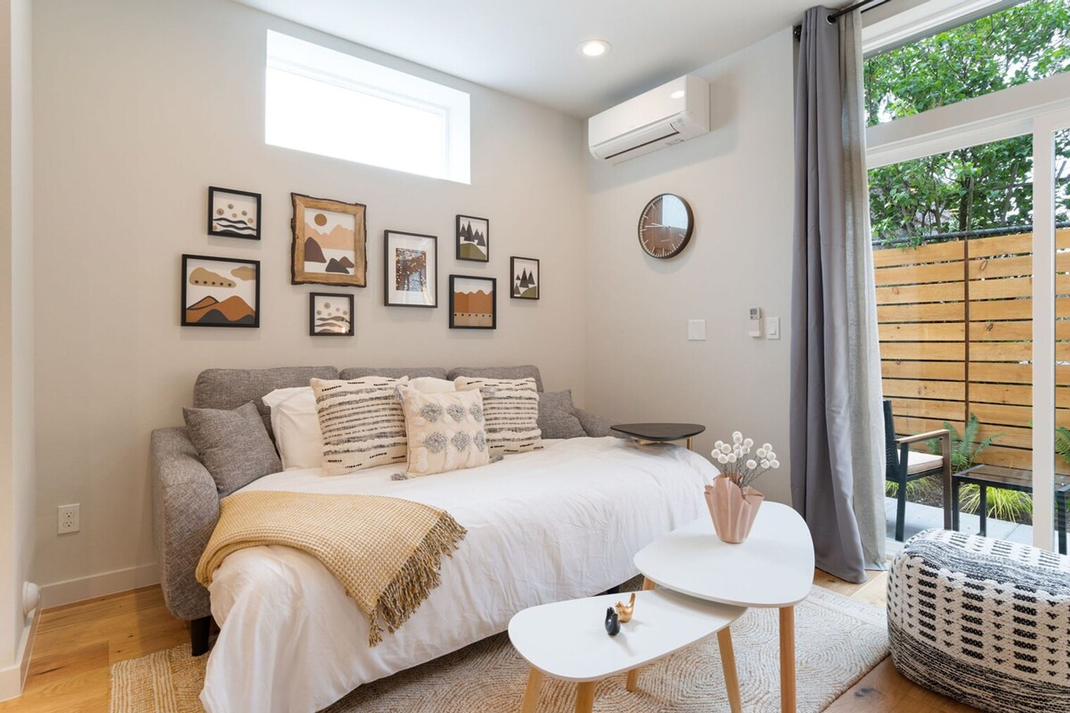 Building Photo - 4424 Burke Ave N