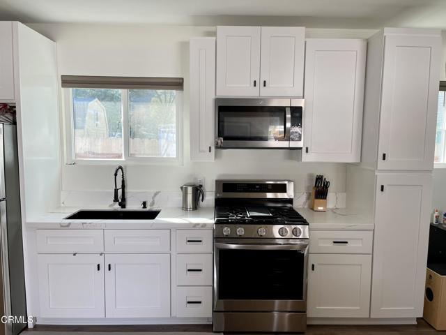 Primary Photo - 8882 N Ventura Ave