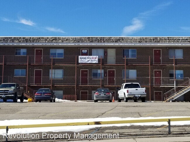 Primary Photo - 1337 Canyon Rd